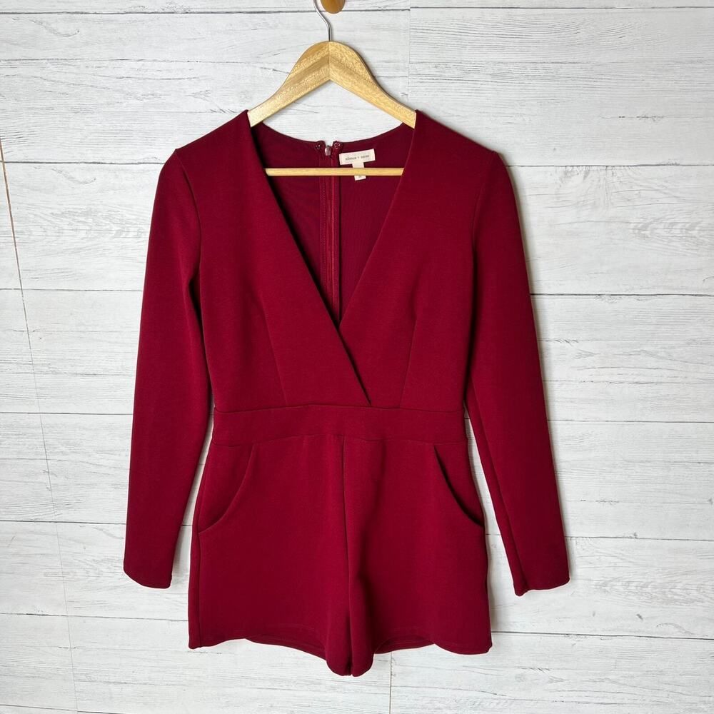Silence + Noise Romper Womens Size Medium Cranberry Burgundy Long Sleeve Pockets